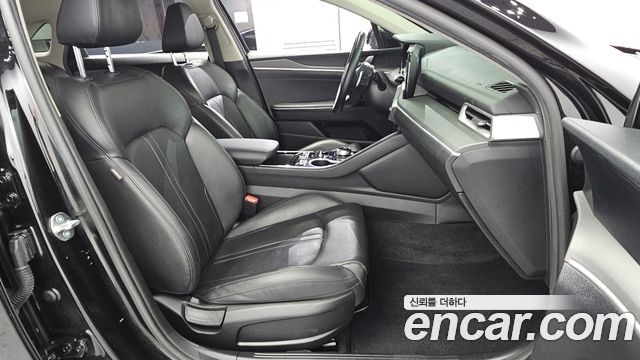 Kia K5 (III) 2.0 Prestige 2023 — фото 26