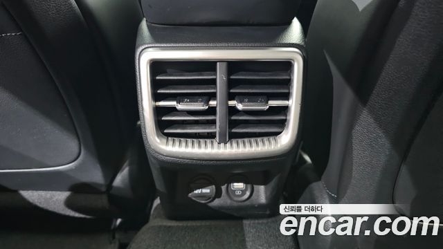 Kia K5 (III) 2.0 Prestige 2023 — фото 31