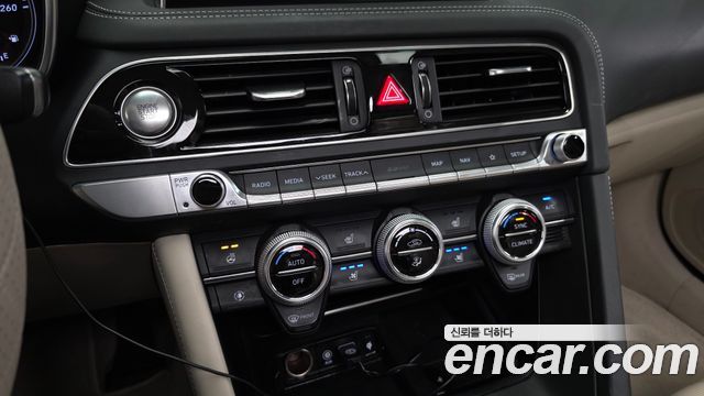 Genesis G70 2.0T AWD Elite 2019 — фото 17