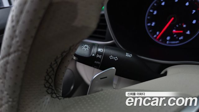 Genesis G70 2.0T AWD Elite 2019 — фото 35