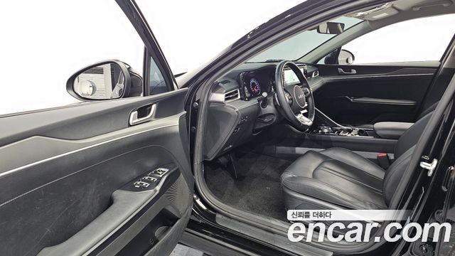 Kia K5 (III) 2.0 Prestige 2022 — фото 10