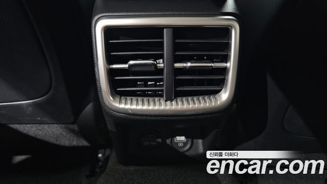 Kia K5 (III) 2.0 Prestige 2022 — фото 30