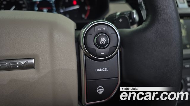 Land Rover Discovery 5 2.0 SD4 SE 2018 — фото 16