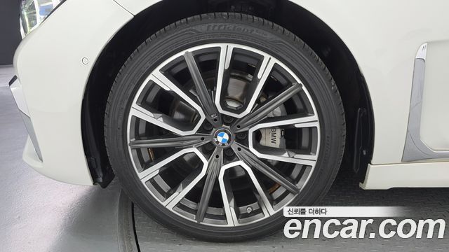 BMW 7 Series (G11) 730d xDrive M Sport 2020 — фото 5