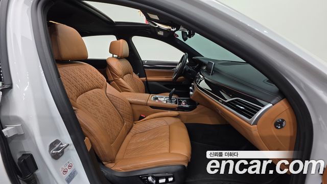 BMW 7 Series (G11) 730d xDrive M Sport 2020 — фото 10