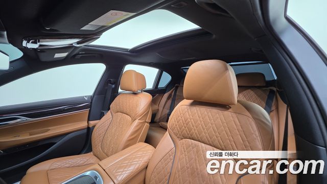 BMW 7 Series (G11) 730d xDrive M Sport 2020 — фото 12