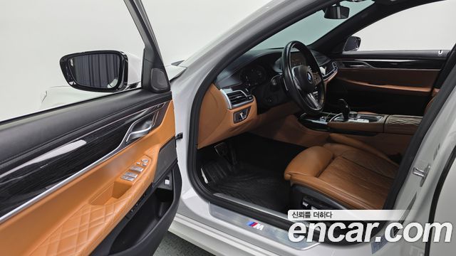 BMW 7 Series (G11) 730d xDrive M Sport 2020 — фото 13