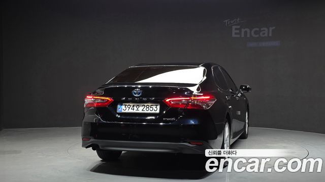 Toyota Camry (XV70) 2.5 LE Hybrid 2024 — фото 4