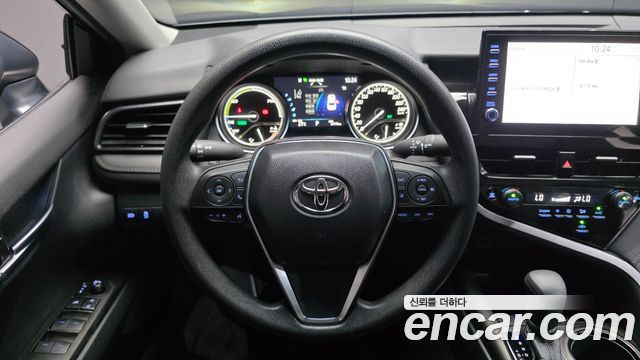 Toyota Camry (XV70) 2.5 LE Hybrid 2024 — фото 13