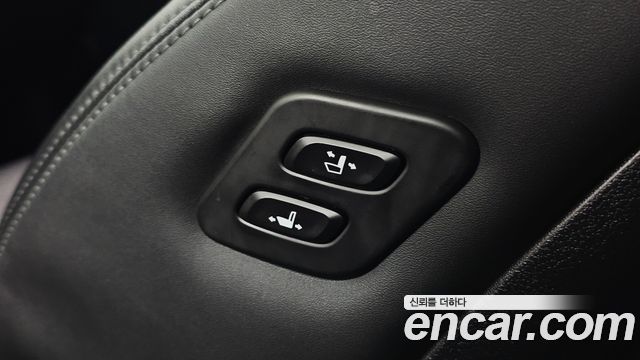 Hyundai Santa Fe Diesel 2.2 2WD Premium Choice 2021 — фото 28