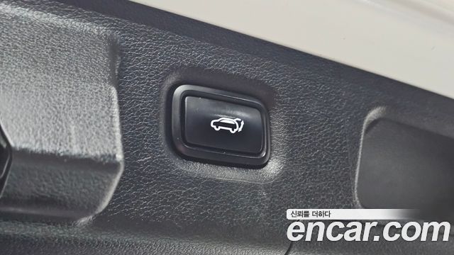 Hyundai Santa Fe Diesel 2.2 2WD Premium Choice 2021 — фото 33