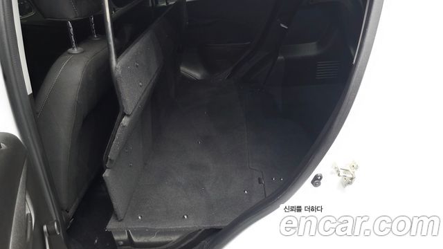 Chevrolet Spark Van 2020 — фото 11