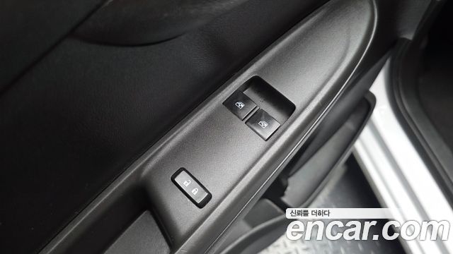 Chevrolet Spark Van 2020 — фото 18