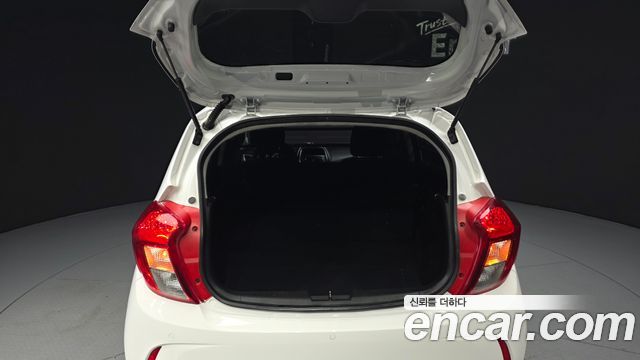 Chevrolet Spark Van 2020 — фото 20