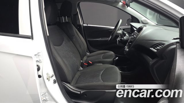 Chevrolet Spark Van 2020 — фото 26