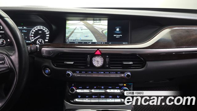 Genesis EQ900 3.8 GDI AWD Premium Luxury 2016 — фото 15