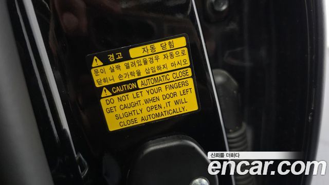 Genesis EQ900 3.8 GDI AWD Premium Luxury 2016 — фото 27