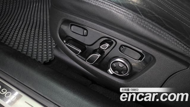 Genesis EQ900 3.8 GDI AWD Premium Luxury 2016 — фото 31