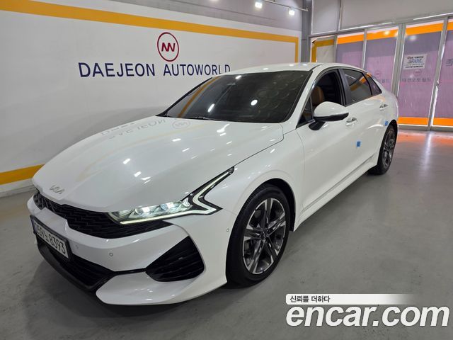 Kia K5 (III) 1.6 Turbo Signature