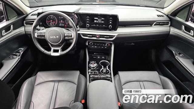Kia K5 (III) 2.0 Trendy 2023 — фото 7