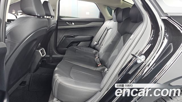 Kia K5 (III) 2.0 Trendy 2023 — фото 12