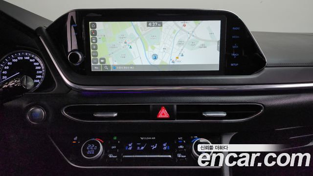 Hyundai Sonata (DN8) 2.0 Premium Plus 2022 — фото 13
