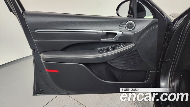 Hyundai Sonata (DN8) 2.0 Premium Plus 2022 — фото 24