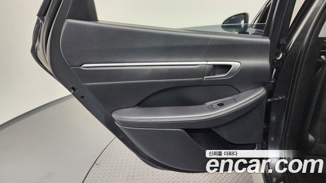 Hyundai Sonata (DN8) 2.0 Premium Plus 2022 — фото 25