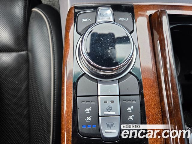 Genesis EQ900 3.8 GDI AWD Prestige 2016 — фото 17