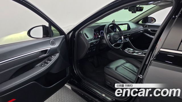 Hyundai Sonata (DN8) 2.0 Premium Plus 2022 — фото 10