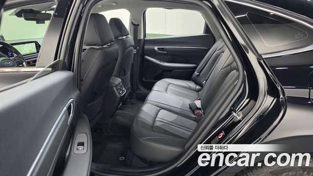 Hyundai Sonata (DN8) 2.0 Premium Plus 2022 — фото 11