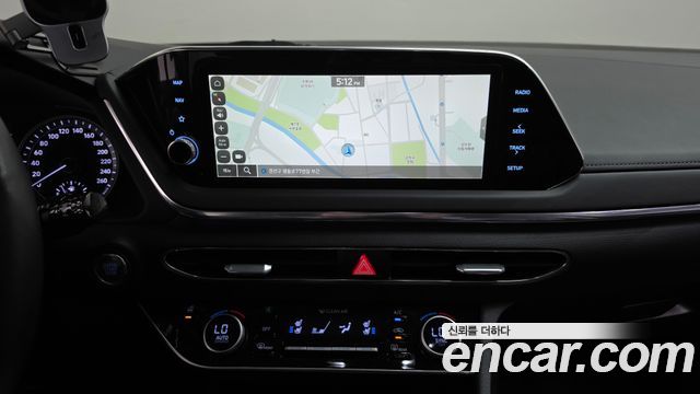 Hyundai Sonata (DN8) 2.0 Premium Plus 2022 — фото 13