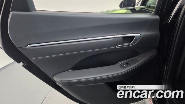 Hyundai Sonata (DN8) 2.0 Premium Plus 2022 — фото 25