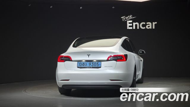Tesla Model 3 Long Range AWD 2021 — фото 4