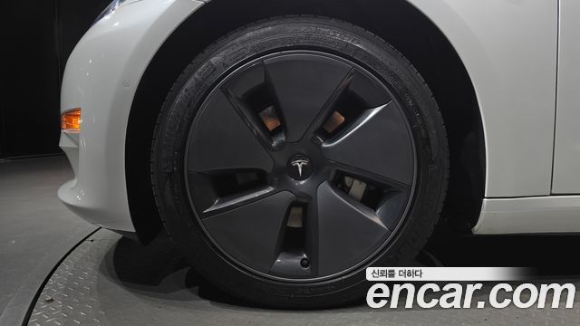 Tesla Model 3 Long Range AWD 2021 — фото 5