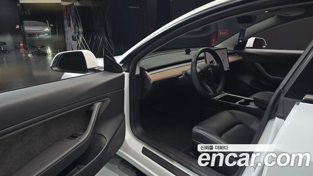 Tesla Model 3 Long Range AWD 2021 — фото 10