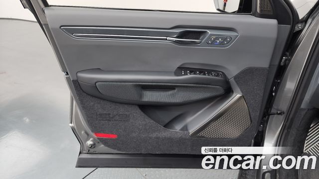 Kia EV9 Long Range 4WD GT Line 2026 — фото 24