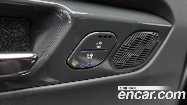Kia EV9 Long Range 4WD GT Line 2026 — фото 35