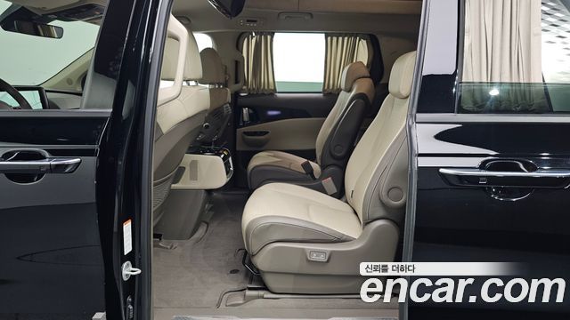 Kia Carnival (IV) Gasoline 9-Seater Hi-Limousine Signature 2023 — фото 12