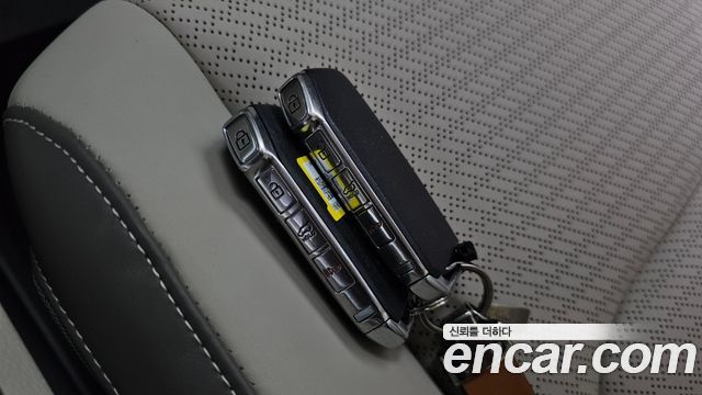 Kia Carnival (IV) Gasoline 9-Seater Hi-Limousine Signature 2023 — фото 20