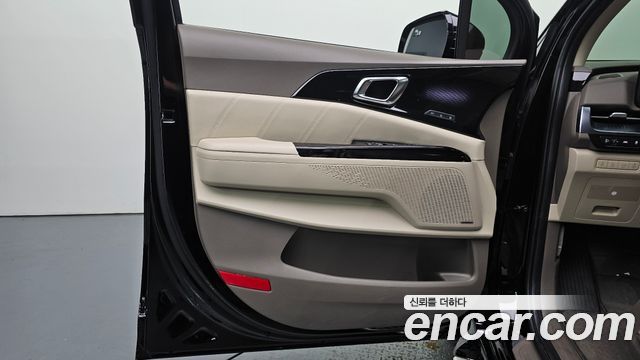 Kia Carnival (IV) Gasoline 9-Seater Hi-Limousine Signature 2023 — фото 24