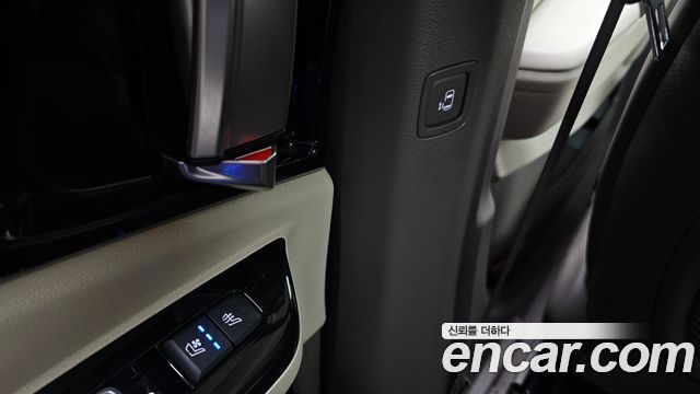 Kia Carnival (IV) Gasoline 9-Seater Hi-Limousine Signature 2023 — фото 30