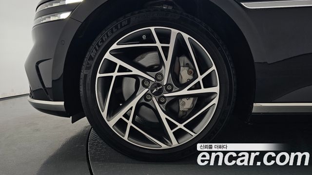 Genesis G90 (RS4) Gasoline 3.5 Turbo AWD 2023 — фото 5