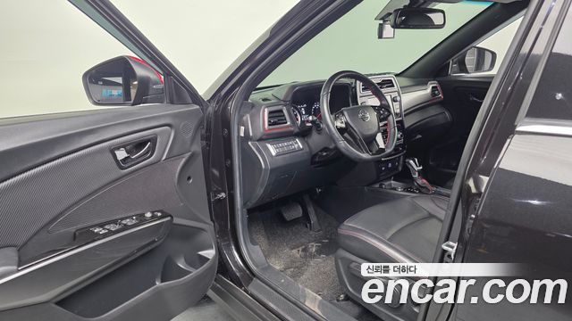 KG Mobility (SsangYong) Very New Tivoli Gasoline 1.5 2WD R-PLUS 2022 — фото 10