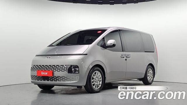 Hyundai Staria L3.5 Tourer 9-Seater Modern 2023 — фото 1