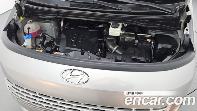 Hyundai Staria L3.5 Tourer 9-Seater Modern 2023 — фото 6