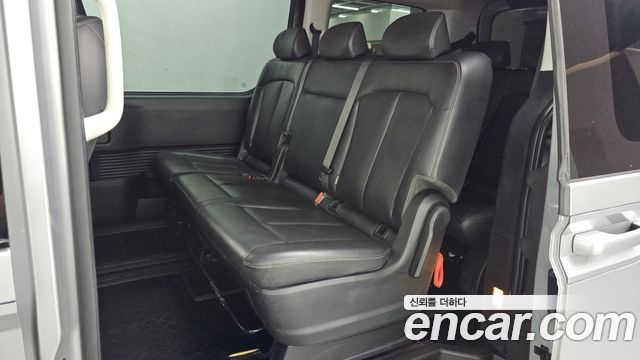 Hyundai Staria L3.5 Tourer 9-Seater Modern 2023 — фото 12