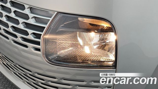 Hyundai Staria L3.5 Tourer 9-Seater Modern 2023 — фото 22