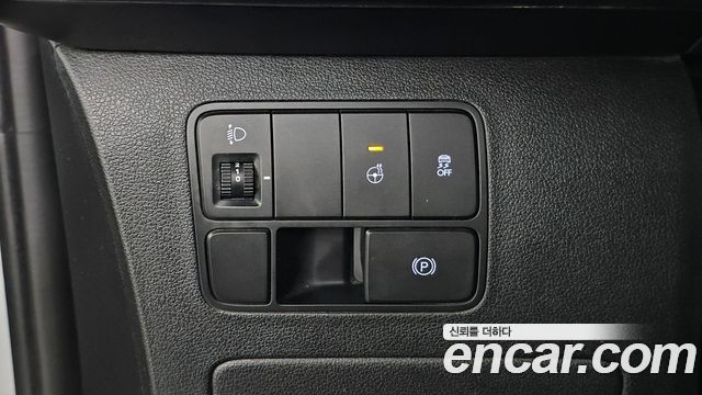 Hyundai Staria L3.5 Tourer 9-Seater Modern 2023 — фото 28