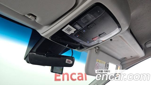 Hyundai Staria L3.5 Tourer 9-Seater Modern 2023 — фото 31